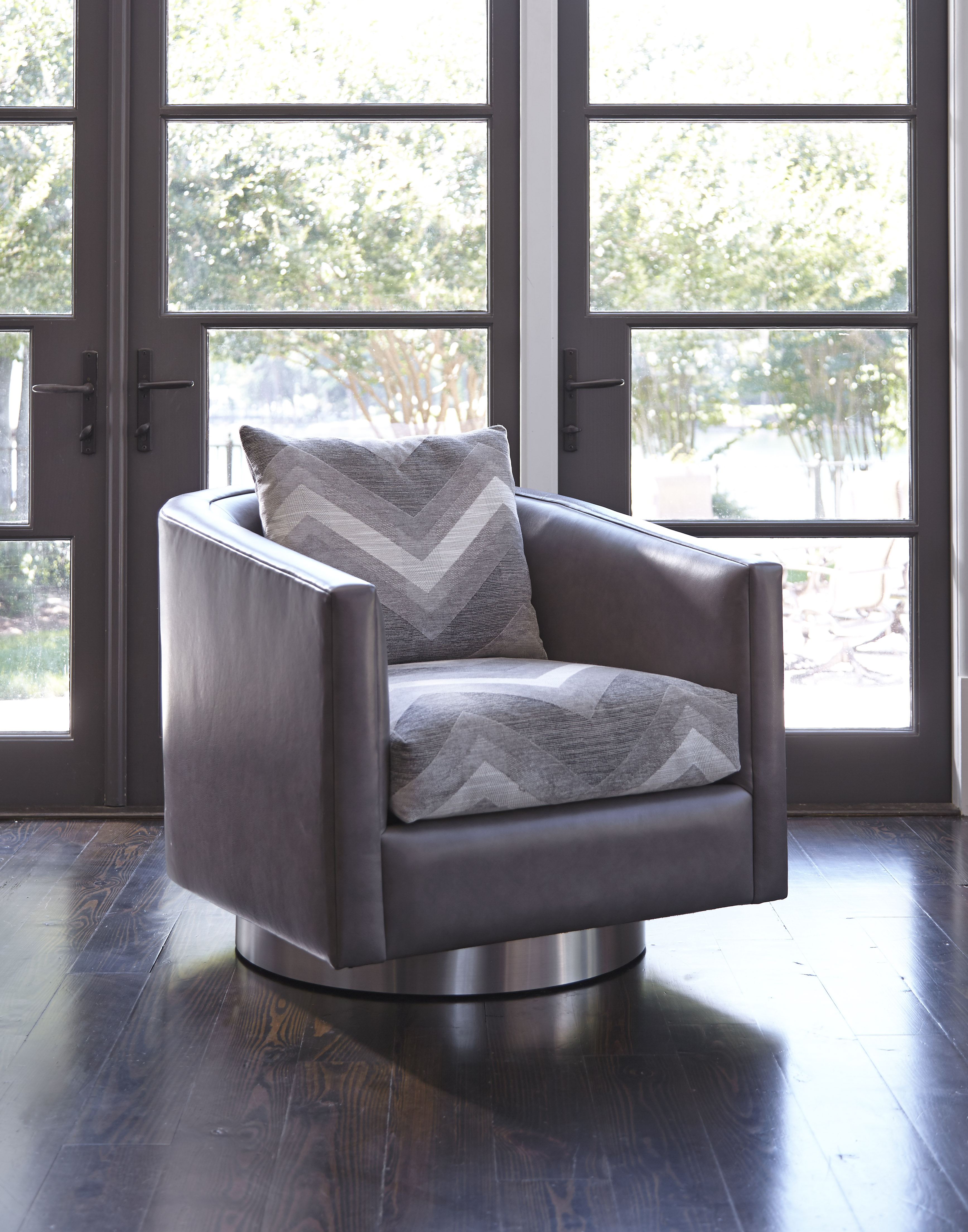 burton james swivel chair